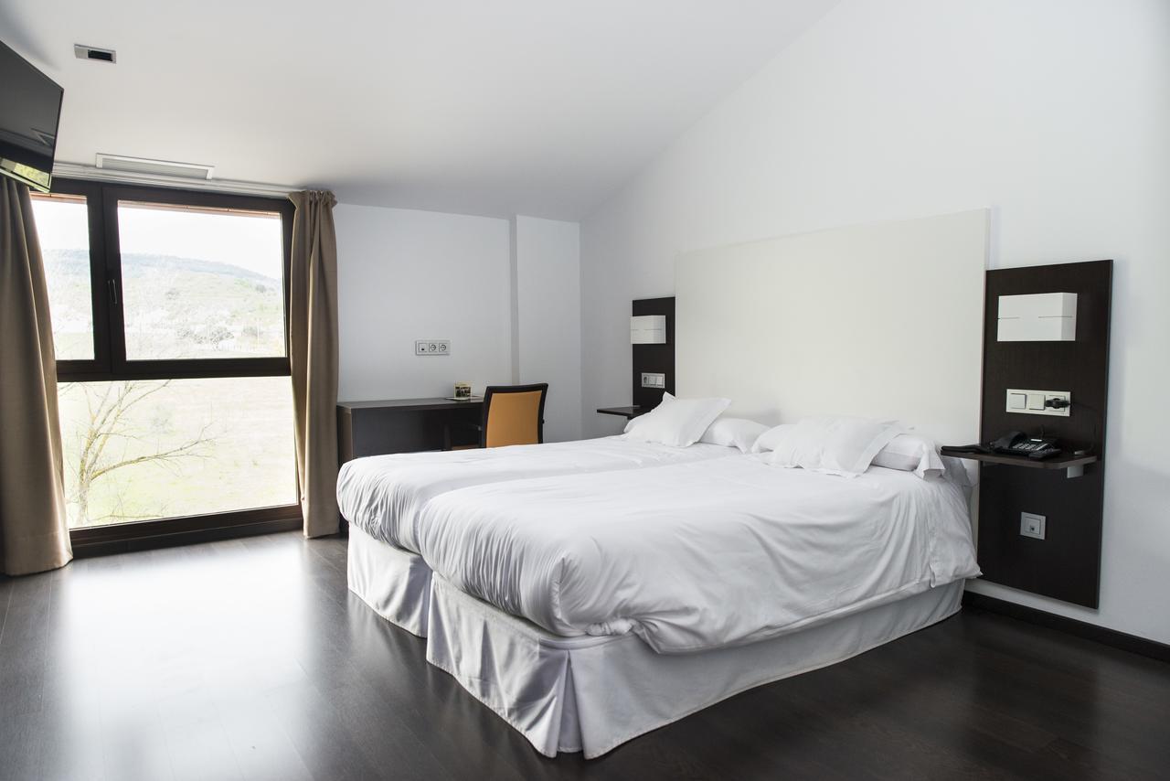Hotel Rural Las Monteras Villanueva del Rey  Екстер'єр фото
