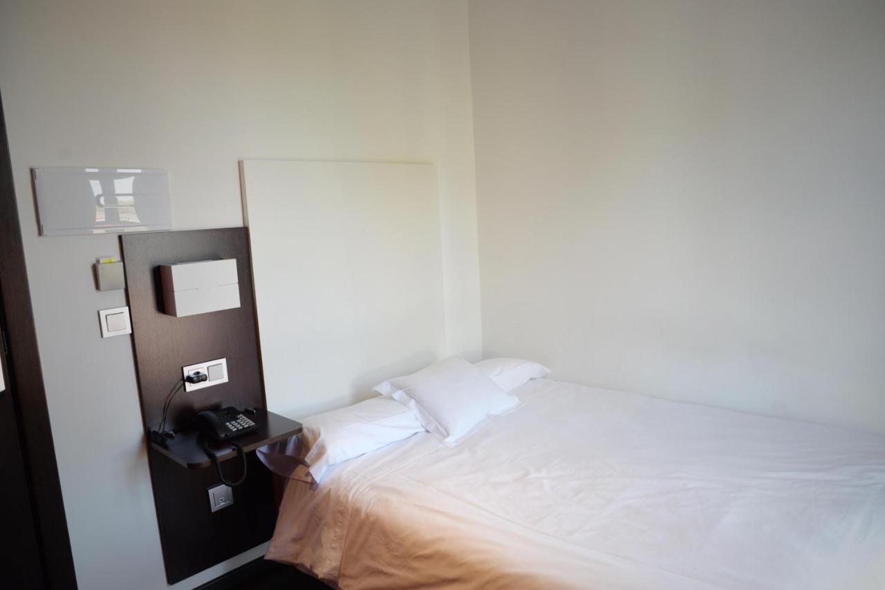 Hotel Rural Las Monteras Villanueva del Rey  Екстер'єр фото